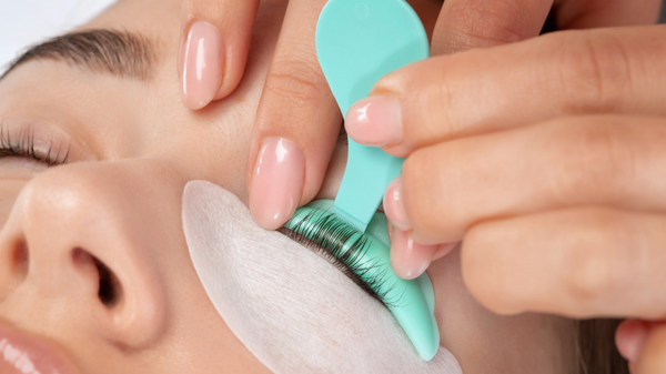 bursa kirpik kaldırma